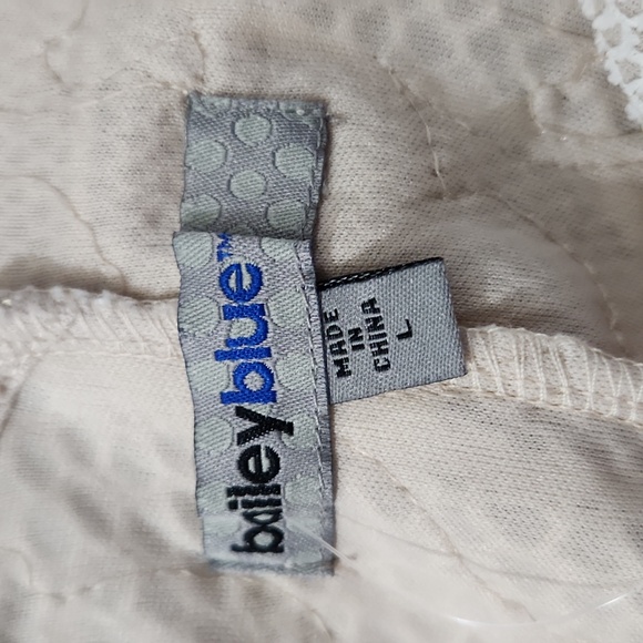 Gold sequined dress - Picture 7 of 8